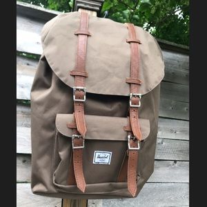 Herschel Little America Backpack